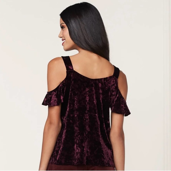 BRAND NEW LC Lauren Conrad Women’s Open/Cold Shoulder Velvet Blouse - Large - Picture 8 of 8